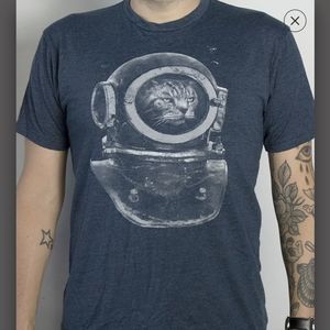 Oceanografur T Shirt - Medium